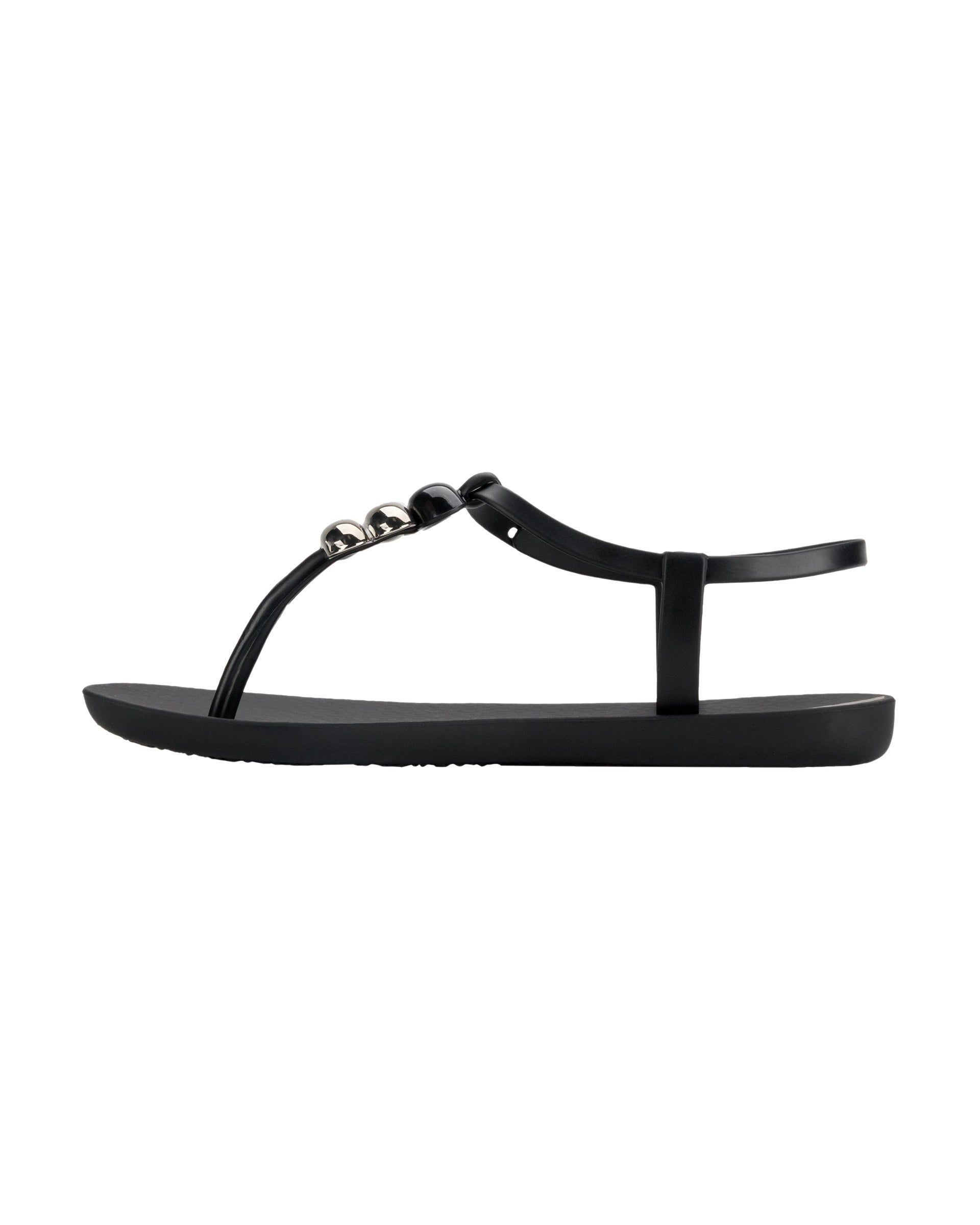 Ipanema Class Sandal Black / Black | IEHWT-9681